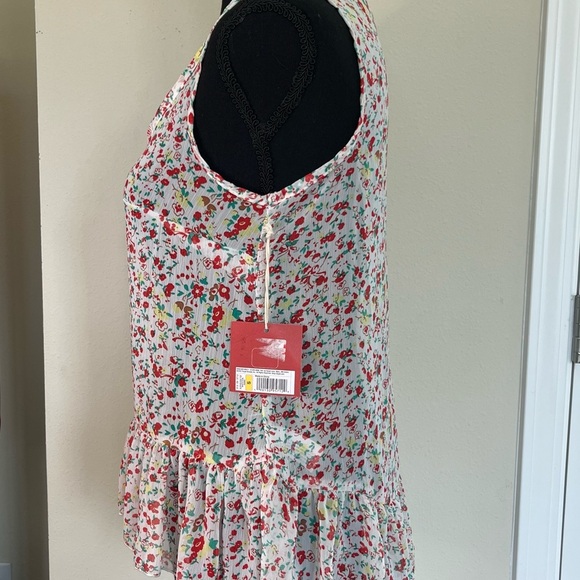 Mossimo Floral Print Flowy Tank - Picture 5 of 12